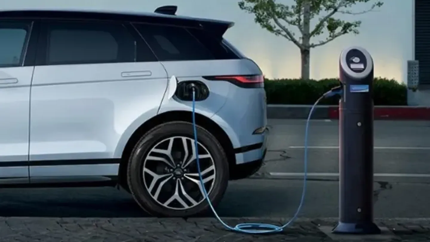 Land Rover Plug-in Electric