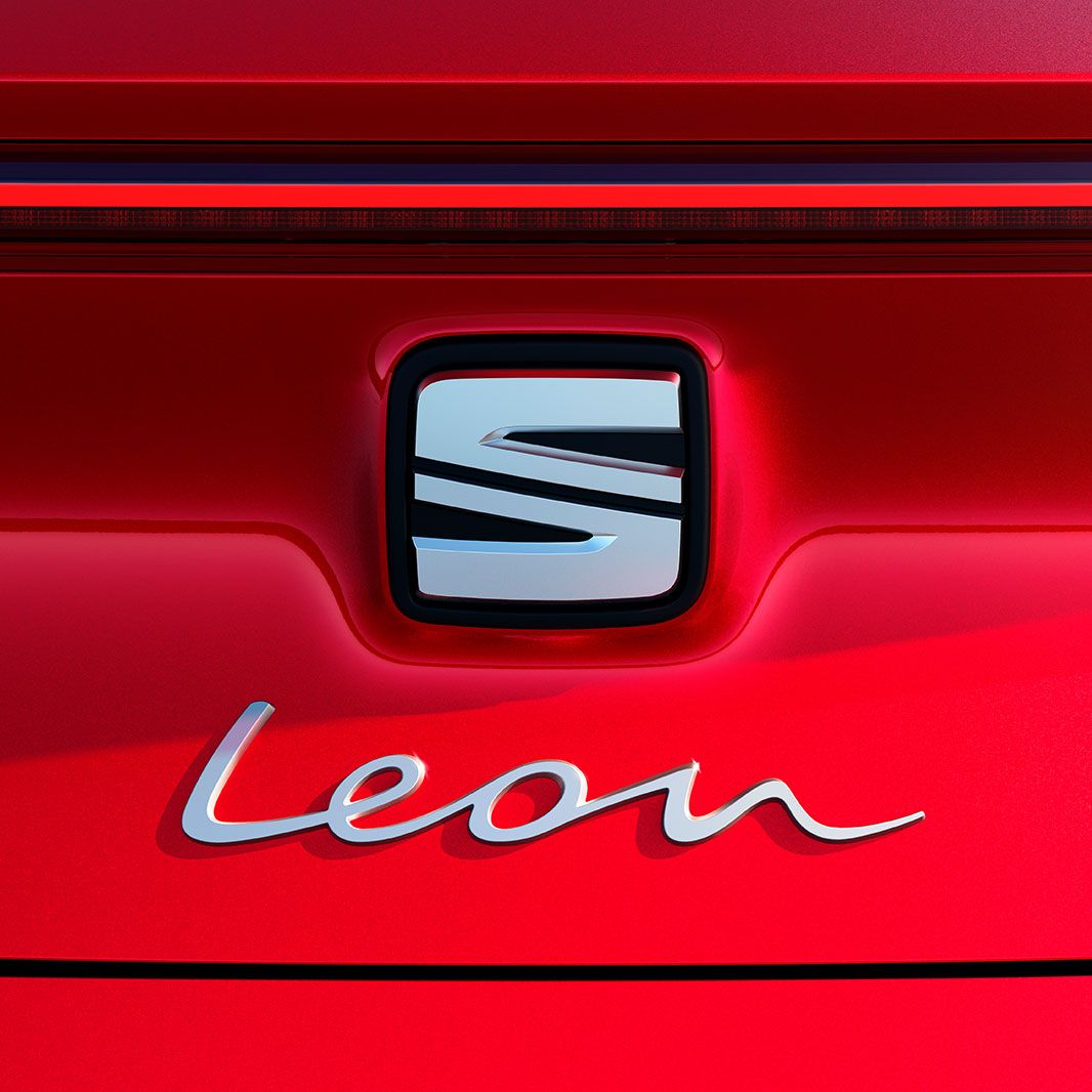 seat leon estate logo