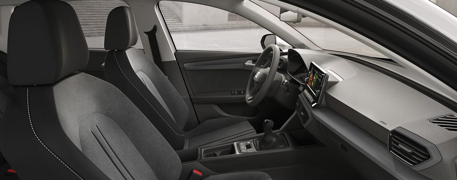 side view of interior of seat leon