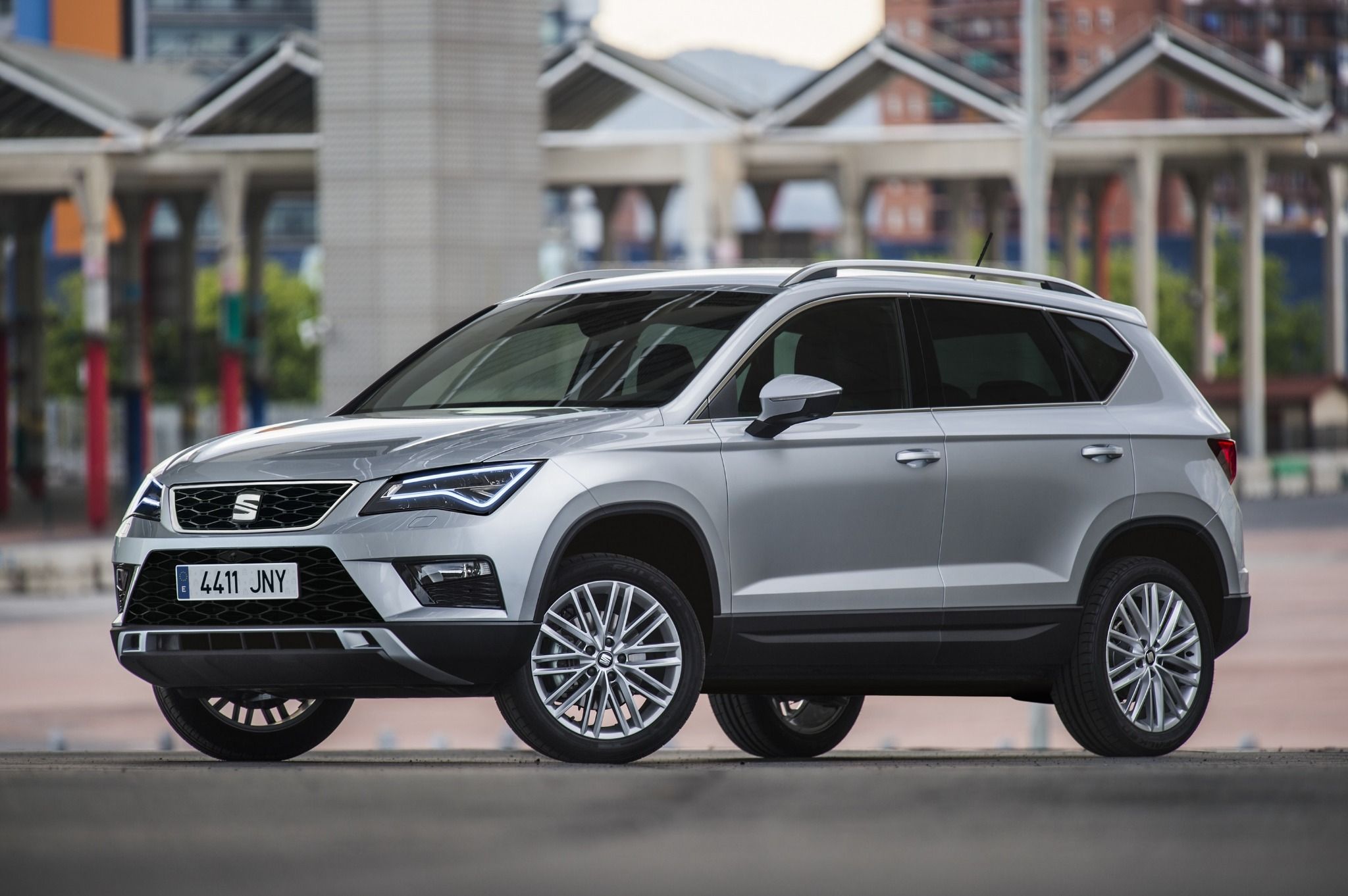 Silver SEAT Ateca exterior front parked