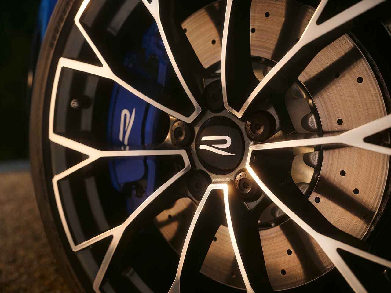 VW Golf R 85 Alloy Wheels